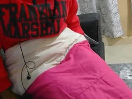 Screen Grab from kinkydolll