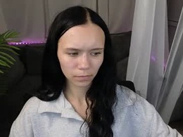 Screen Grab from kira_bliss_