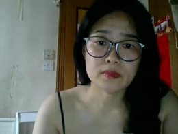Screen Grab from kiss_silk