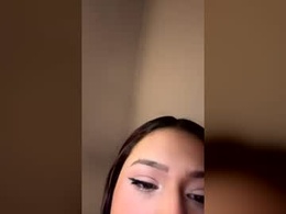 Screen Grab from kissminni