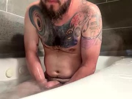 Screen Grab from kittmatt31
