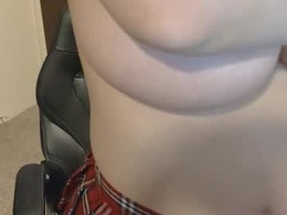 Screen Grab from kitty_cat_katie