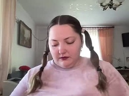 Screen Grab from kitty_starling