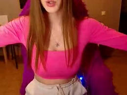 Screen Grab from kittylovemoon