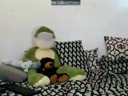 Screen Grab from kkewin79