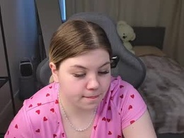 Screen Grab from kristen_gibbs