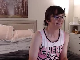 Screen Grab from ktrichards77