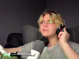 Screen Grab from kulik_hoesos