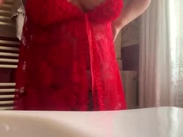 Screen Grab from kylieasher13