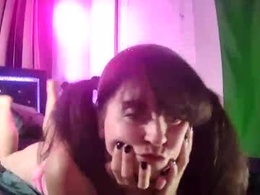 Screen Grab from ladylux555