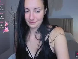 Screen Grab from ladyynoir