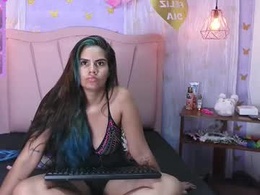 Screen Grab from lahiacurvy