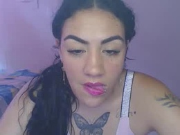 Screen Grab from laila_silk