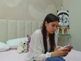 Screen Grab from laizycute