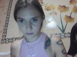 Screen Grab from lana_feya
