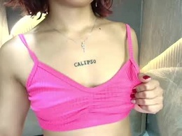 Screen Grab from lara_r
