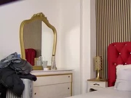 Screen Grab from larabloom