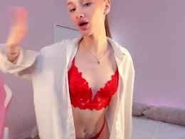 Screen Grab from laralourance