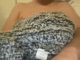 Screen Grab from largecockkenny