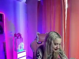 Screen Grab from lasly_angel