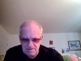 Screen Grab from laugh_till_u_pee70