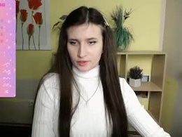 Screen Grab from lauradre_