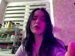 Screen Grab from laylawintz