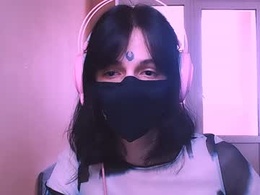 Screen Grab from lekkj