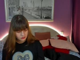 Screen Grab from lelaa_star_