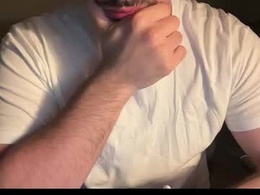 Screen Grab from lemon_squeezerr