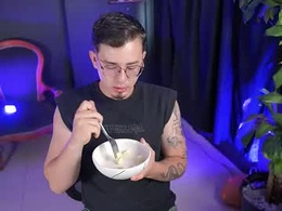 Screen Grab from leo_valmore