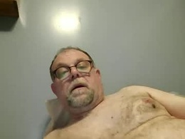 Screen Grab from leocat713