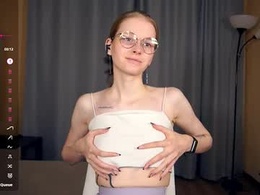 Screen Grab from leolakorner