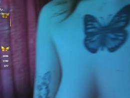 Screen Grab from leona_vixen