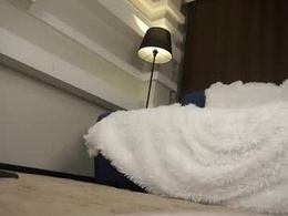 Screen Grab from leonameile