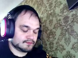 Screen Grab from leoray_