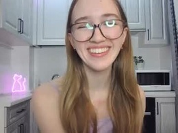 Screen Grab from leslie_my_lovee