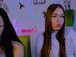 Screen Grab from lesly_chilli