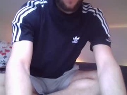 Screen Grab from lestaro