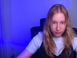 Screen Grab from leylaice