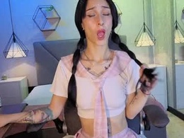 Screen Grab from lhiamfitt10