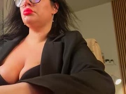 Screen Grab from li0ra