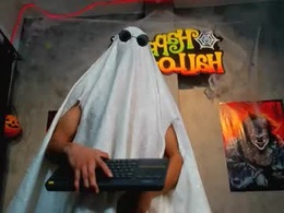 Screen Grab from liam_knight