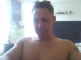 Screen Grab from liamcarl