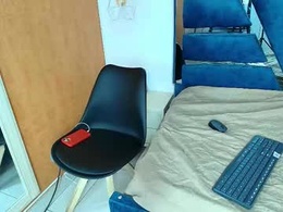 Screen Grab from lian_brownn