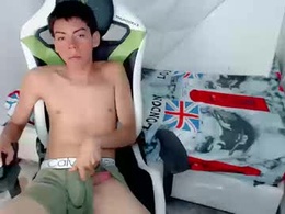 Screen Grab from liarr_