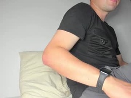 Screen Grab from liaxliam