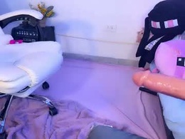 Screen Grab from lil_belaa