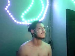 Screen Grab from lil_hyper