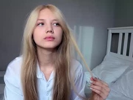 Screen Grab from lil_tasty33